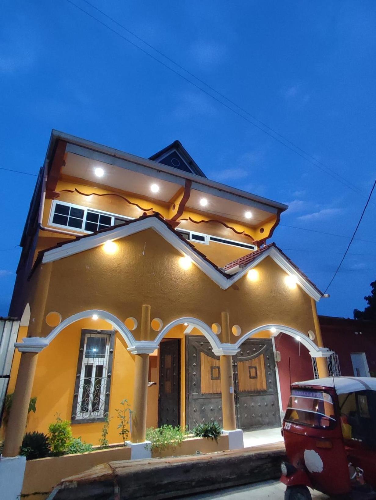La Casa Colorada Vandrehjem San Benito Eksteriør billede