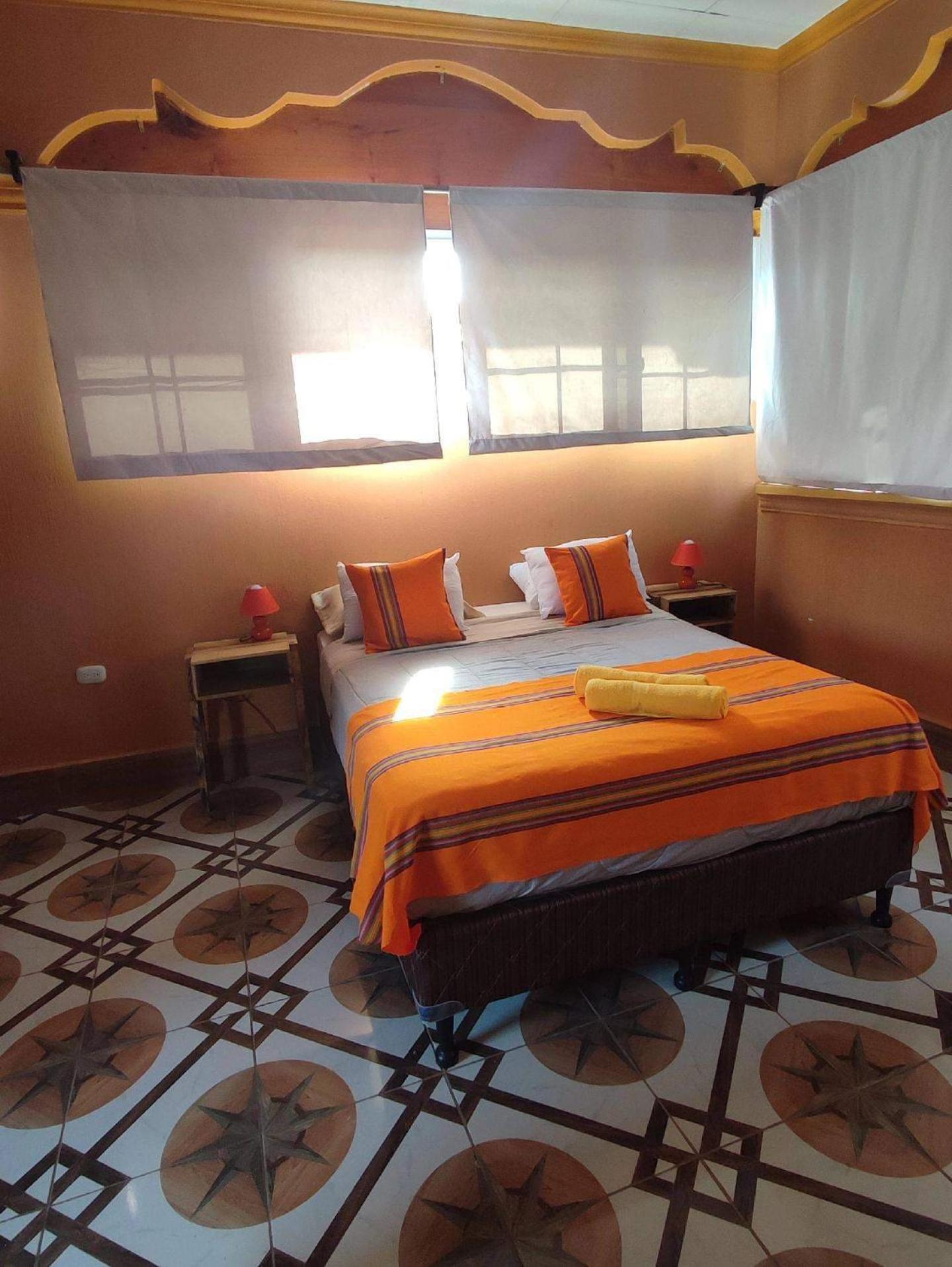 La Casa Colorada Vandrehjem San Benito Eksteriør billede